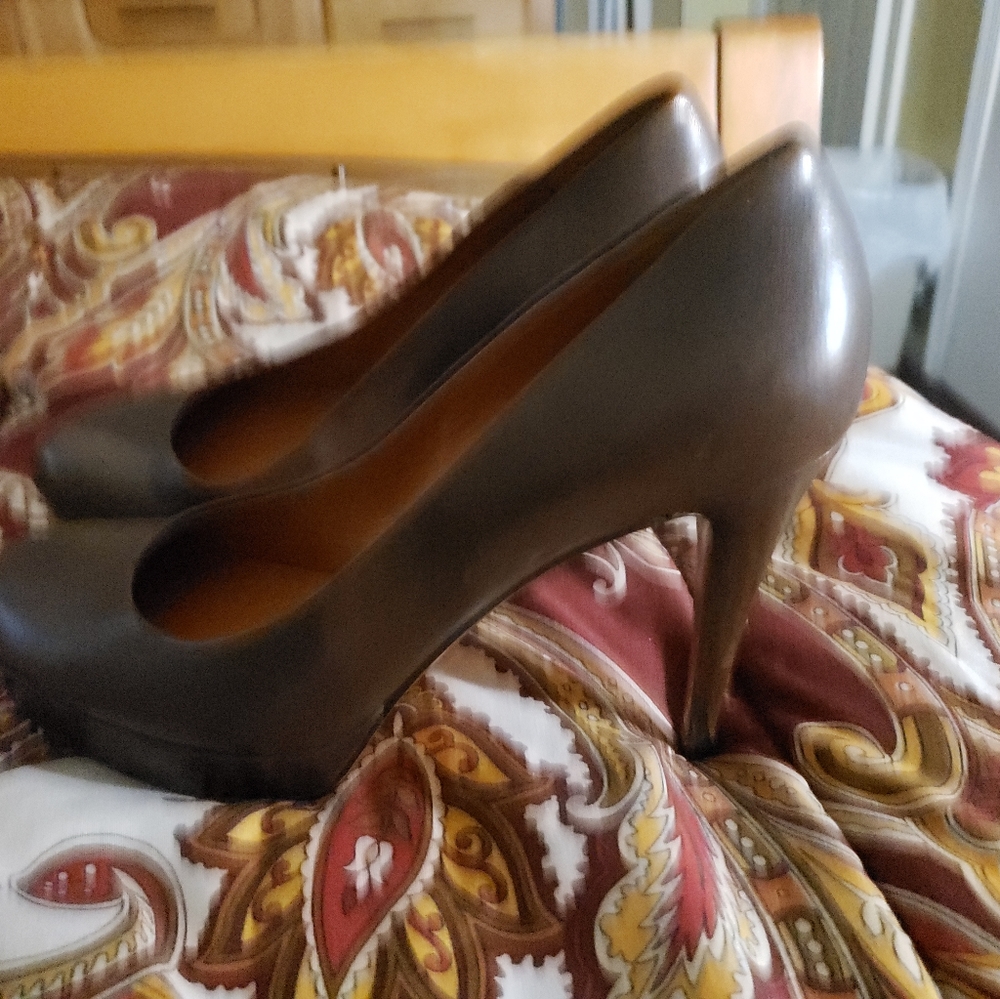 Gucci pumps - Picture 10 of 16
